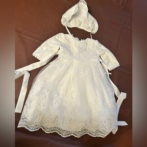 New White Lace Christening/ Dedication Dress w/ Bonnet Size 0-3 months